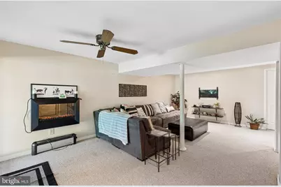 549 Princeton Court, Bensalem, PA 19020 - Photo 39