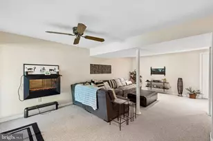 549 Princeton Ct, Bensalem, PA 19020 - Photo 39