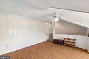 549 Princeton Ct, Bensalem, PA 19020 - Photo 35