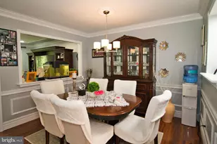 4590 Louise St Claire Dr, Doylestown, PA 18902 - Photo 5