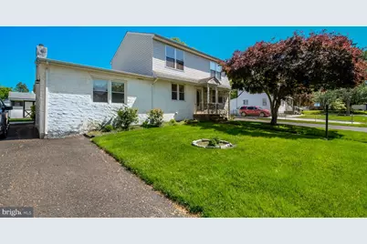 1915 Grand Avenue, Feasterville-Trevose, PA 19053 - Photo 1