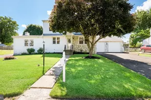 1915 Grand Ave, Feasterville-Trevose, PA 19053 - Photo 3