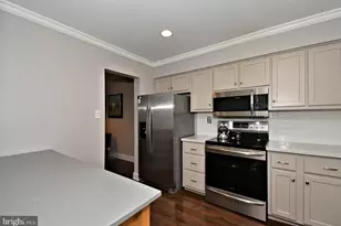 152 Knox Ct, Southampton, PA 18966 - Photo 5