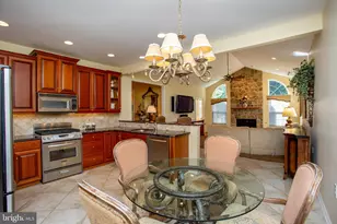 23 Fairway Dr, Warminster, PA 18974 - Photo 13