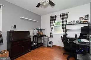 703 W County Line Rd, Warminster, PA 18974 - Photo 11