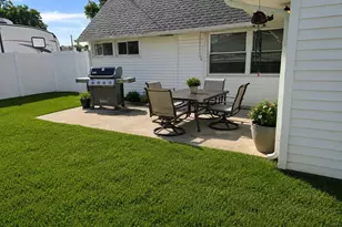 43 Northpark Dr, Levittown, PA 19054 - Photo 13