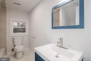 43 Northpark Dr, Levittown, PA 19054 - Photo 21