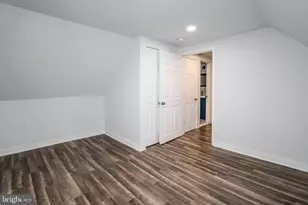 43 Northpark Dr, Levittown, PA 19054 - Photo 17