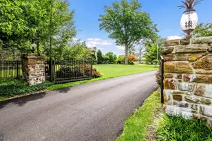 2201 Denbeigh Dr, Jamison, PA 18929 - Photo 3