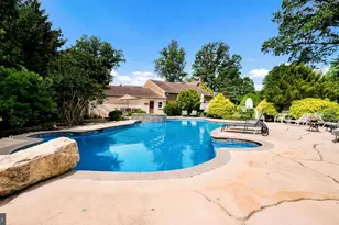 2201 Denbeigh Dr, Jamison, PA 18929 - Photo 97