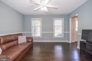 3715 Windridge Dr, Doylestown, PA 18902 - Photo 7