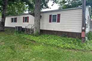 1027 Pine Cir, Telford, PA 18969 - Photo 3