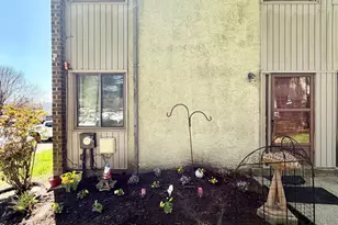 4936 Oxford Ct, Bensalem, PA 19020 - Photo 1