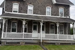 122 Juniper St, Quakertown, PA 18951 - Photo 1