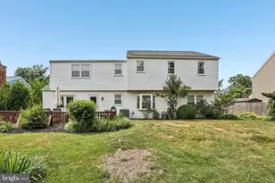 730 Fairbridge Dr, Fairless Hills, PA 19030 - Photo 33