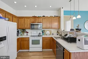 11201 Cornerstone Dr, Yardley, PA 19067 - Photo 21