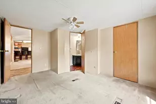 409 Reagan Dr, Fairless Hills, PA 19030 - Photo 3