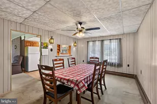 17 Idolstone Rd, Levittown, PA 19057 - Photo 5
