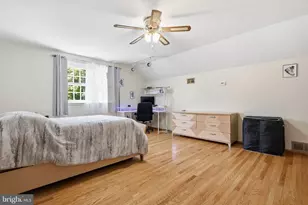 77 Cameron Dr, Holland, PA 18966 - Photo 37