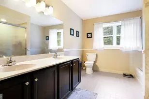 12 Tracy Dr, Doylestown, PA 18901 - Photo 27
