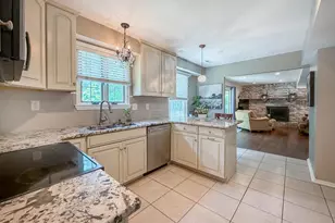 309 Hollow Branch Ln, Yardley, PA 19067 - Photo 7