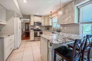 309 Hollow Branch Ln, Yardley, PA 19067 - Photo 9