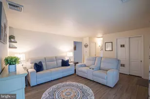 205 Yorkshire Rd, Fairless Hills, PA 19030 - Photo 5