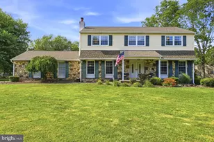 7 Pebble Ridge Rd, Warrington, PA 18976 - Photo 1