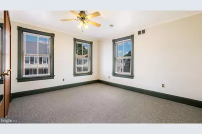 132 E Marshall Avenue, Langhorne, PA 19047 - Photo 17