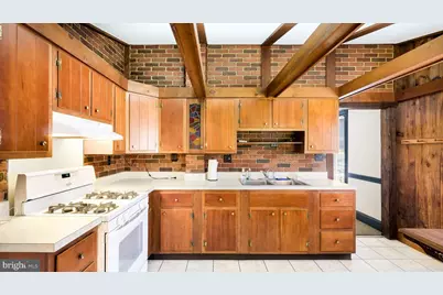 132 E Marshall Avenue, Langhorne, PA 19047 - Photo 3