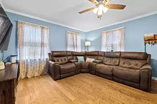 327 Elmwood Ave, Feasterville-Trevose, PA 19053 - Photo 5