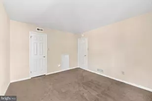 502 Diamond Dr, Newtown, PA 18940 - Photo 9