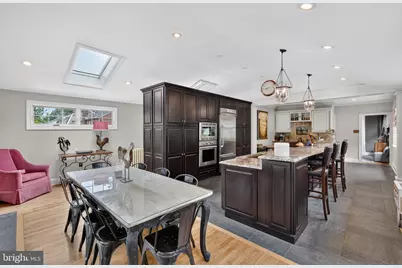 16 W Ferry Road, Yardley, PA 19067 - Photo 9