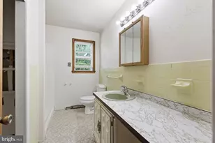 290 Cherry Blossom Dr, Holland, PA 18966 - Photo 31