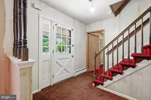 290 Cherry Blossom Dr, Holland, PA 18966 - Photo 9