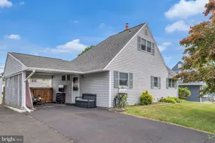 45 Red Cedar Dr, Levittown, PA 19055 - Photo 23