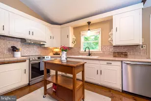 65 Mathews Ave, Doylestown, PA 18901 - Photo 23