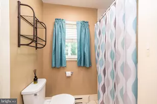 65 Mathews Ave, Doylestown, PA 18901 - Photo 25