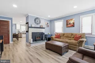 126 W Maple Ave, Morrisville, PA 19067 - Photo 13