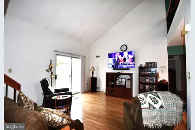 781 E Parker Street, Langhorne, PA 19047 - Photo 5