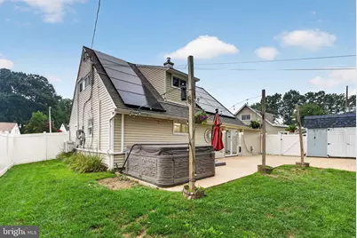 10 Indian Red Road, Levittown, PA 19057 - Photo 23