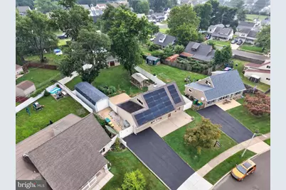 10 Indian Red Road, Levittown, PA 19057 - Photo 31