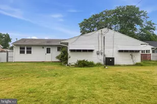 268 Blue Ridge Dr, Levittown, PA 19057 - Photo 25