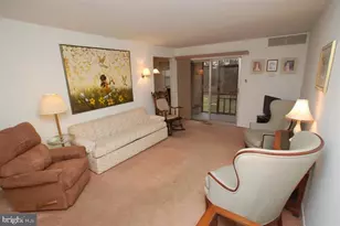102 Hampton Crossing, Southampton, PA 18966 - Photo 7