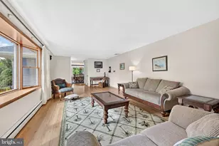 1104 Gloria Ln, Yardley, PA 19067 - Photo 3