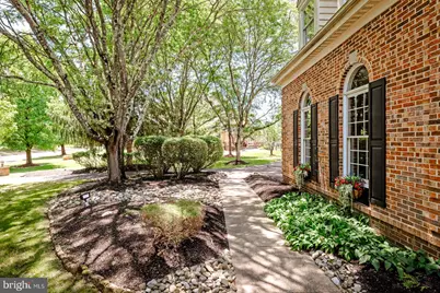 8 Golfview Drive, Warminster, PA 18974 - Photo 3