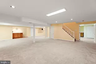 8 Golfview Dr, Warminster, PA 18974 - Photo 49