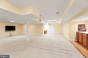 8 Golfview Dr, Warminster, PA 18974 - Photo 19