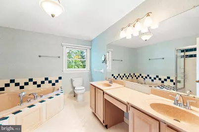 8 Golfview Drive, Warminster, PA 18974 - Photo 13