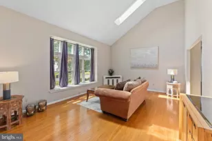 5 Zinnia Dr, Newtown, PA 18940 - Photo 3